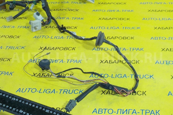Проводка Isuzu Elf 4HF1 Электропроводка 4HF1 1994  8-97100-719-1