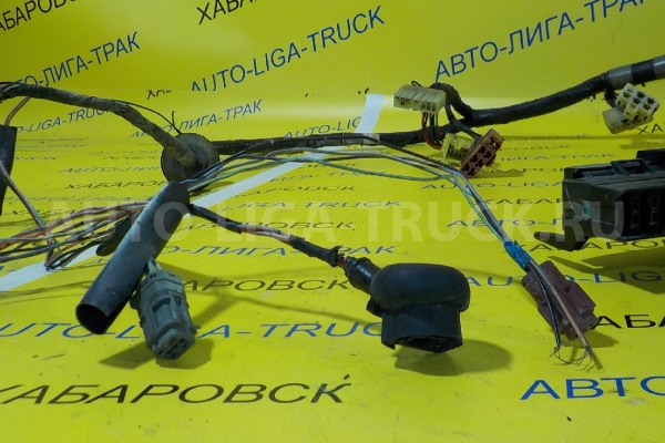 Проводка Isuzu Elf 4HF1 Электропроводка 4HF1 1994  8-97100-719-1