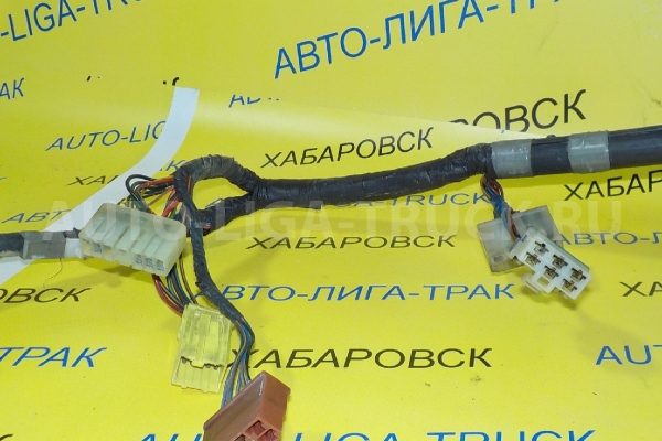 Проводка Isuzu Elf 4HF1 Электропроводка 4HF1 1994  8-97100-719-1