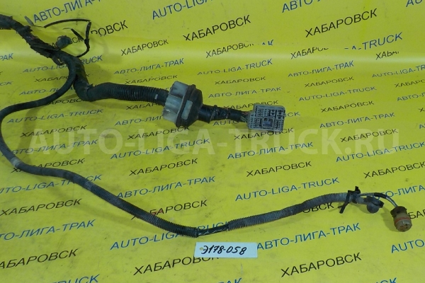 Проводка Isuzu Elf 4HG1 Электропроводка 4HG1 1996  8-97128-229-2