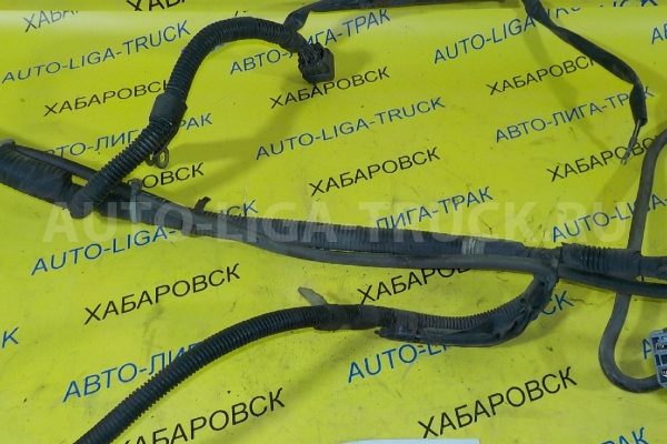 Проводка Isuzu Elf 4JG2 Электропроводка 4JG2 2000  8-97301-421-2
