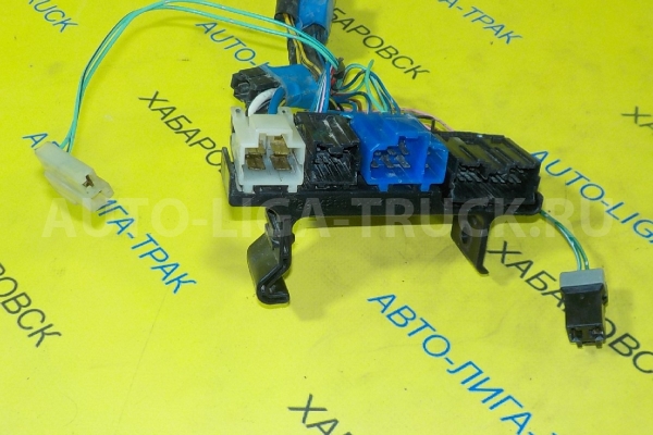 Проводка Isuzu Elf 4HF1 Электропроводка 4HF1 1996  8-97142-518-0