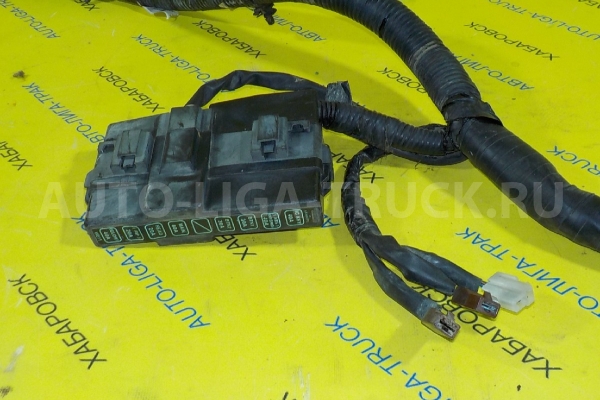 Электропроводка Mazda Titan 4HG1 Электропроводка 4HG1 2000  W632-67-050K