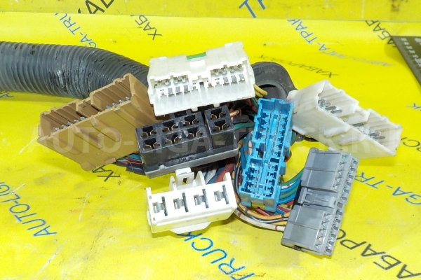 Проводка С РАМЫ Mitsubishi Canter 4M51 Электропроводка 4M51   ALT-000386
