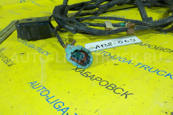 Проводка Nissan Atlas QD32 Электропроводка QD32 2001  24015-5T012