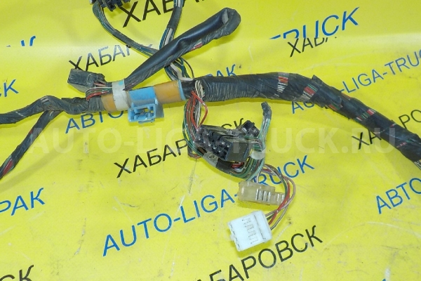 Электропроводка КАБИНЫ Toyota Dyna, Toyoace 15В Электропроводка 1995 82141-37010 Электропроводка КАБИНЫ Toyota Dyna, Toyoace 15В Электропроводка 1995 82141-37010