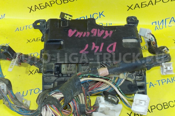 Проводка Toyota Dyna, Toyoace 15В Электропроводка  1995  82135-37153
