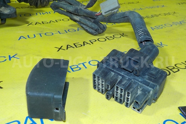 Проводка Toyota Dyna, Toyoace 15В Электропроводка  1995  82126-37223