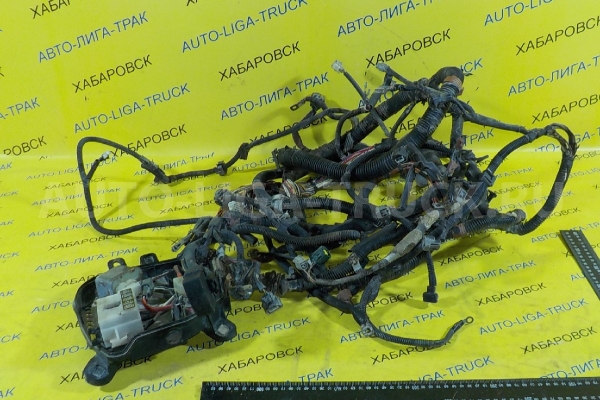 Проводка Toyota Dyna, Toyoace 15В Электропроводка  1995  82126-37223