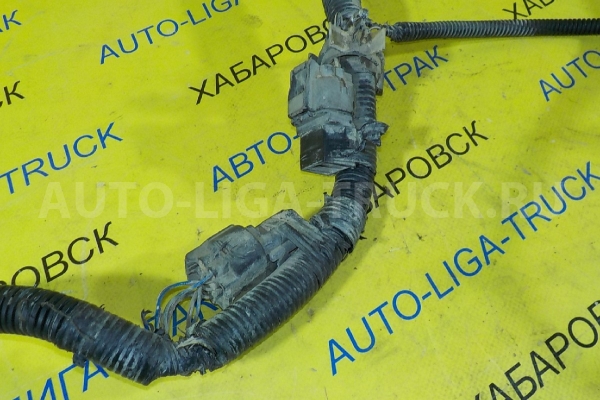 Проводка Toyota Dyna, Toyoace 15В Электропроводка  1995  82126-37223