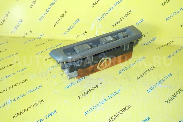 Пульт стеклоподъёмника Isuzu Elf 4HF1 Пульт стеклоподъёмника 4HF1 1994  8-97315-180-0