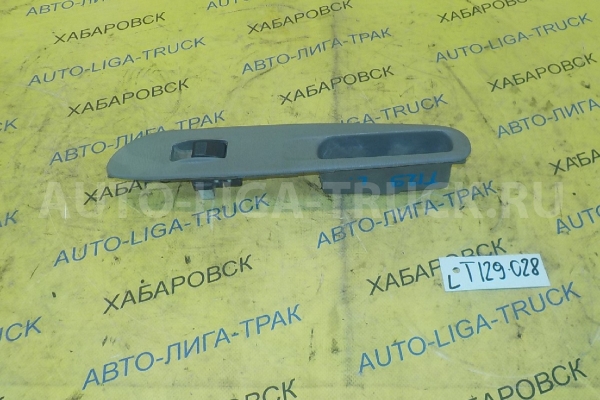 Пульт стеклоподъёмника Mazda Titan 4HG1 Пульт стеклоподъёмника 4HG1 2003  W610-66-370