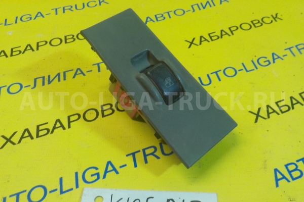 Пульт стеклоподъёмника Mitsubishi Canter 4D36 Пульт стеклоподъёмника 4D36 1996  MC858249