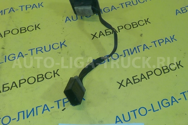 Пульт стеклоподъёмника Nissan Atlas Пульт стеклоподъёмника    25410-0T010