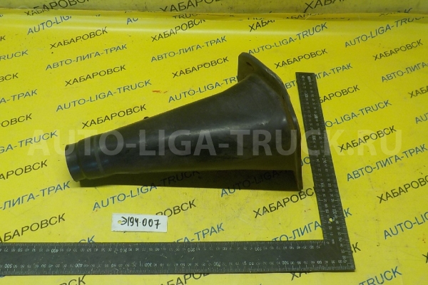 Пыльник рулевой колонки Isuzu Elf 4JB1 Пыльник рулевой колонки 4JB1 1988  8-94127-865-1