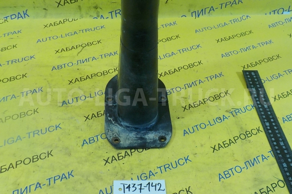 Пыльник рулевой колонки Mazda Titan 4HF1 Пыльник рулевой колонки 4HF1 1998  W201-32-640A