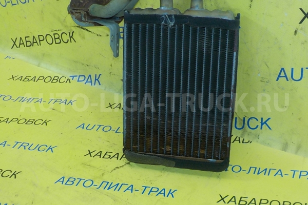 Радиатор печки Mazda Titan 4HF1 Радиатор печки 4HF1 1998  W201-61-A10