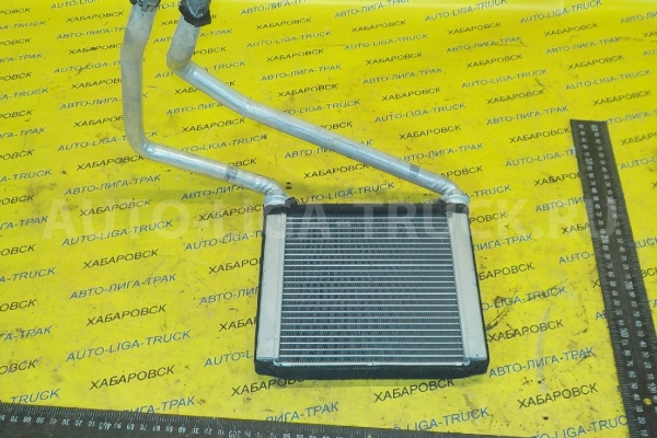 Радиатор печки Mazda Titan 4HG1 Радиатор печки 4HG1 2002  W611-61-A10