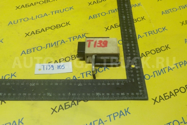 Реле Mazda Titan TF Реле TF 2001 W611-67-830 Реле Mazda Titan TF Реле TF 2001 W611-67-830