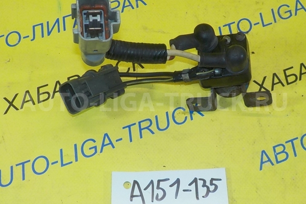 Реле Nissan Atlas TD27 Реле TD27 1997  25230-0T000
