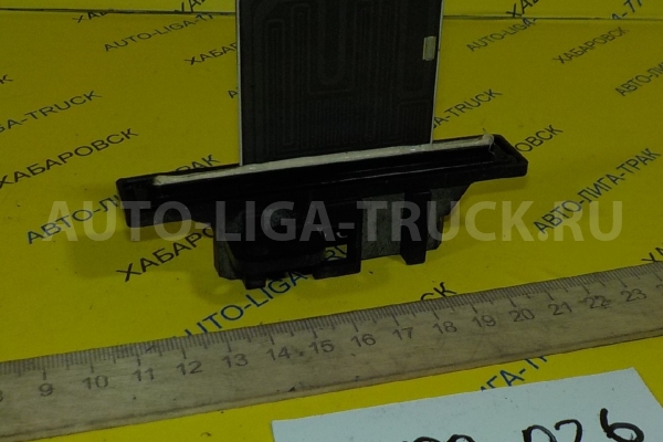 Реостат печки Nissan Atlas TD27 Реостат печки TD27 2001  27150-5T000