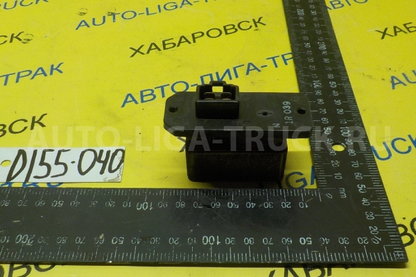 Реостат печки Toyota Dyna, Toyoace 3L Реостат печки 3L 1996 87138-37080 Реостат печки Toyota Dyna, Toyoace 3L Реостат печки 3L 1996 87138-37080