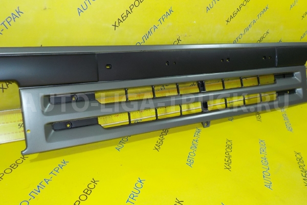 Решетка ФАР Mitsubishi Canter Решетка радиатора    MB133356