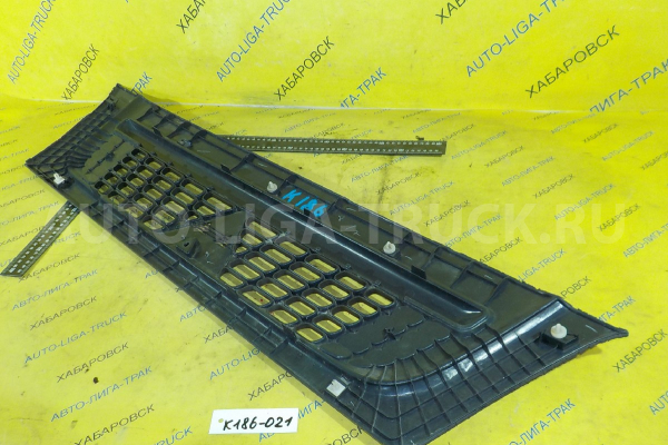 Решетка радиатора Mitsubishi Canter 4M40 Решетка радиатора 4M40 MK403120 Решетка радиатора Mitsubishi Canter 4M40 Решетка радиатора 4M40 MK403120