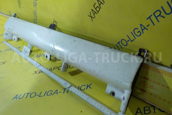 Решетка ФАР Nissan Atlas Решетка радиатора    62330-7T010