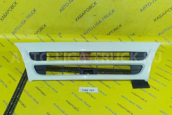 Решетка радиатора Isuzu Elf 4HF1 Решетка радиатора 4HF1   8-97009-462-3
