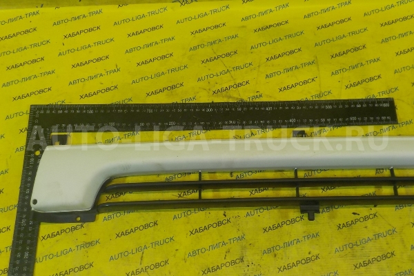 Решетка радиатора Nissan Atlas QD32 Решетка радиатора QD32 1998 62330-7T000 Решетка радиатора Nissan Atlas QD32 Решетка радиатора QD32 1998 62330-7T000