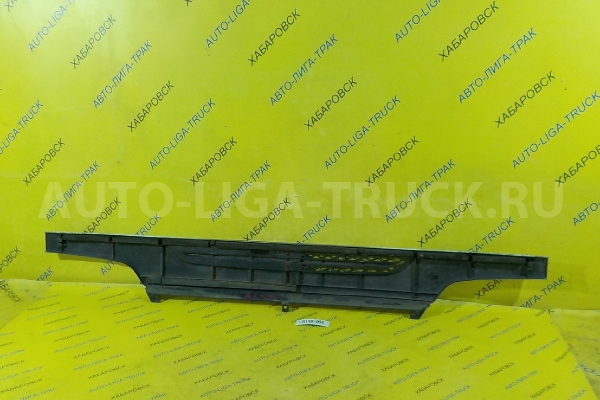 Решетка радиатора Nissan Atlas QD32 Решетка радиатора QD32 2001  62310-6T103