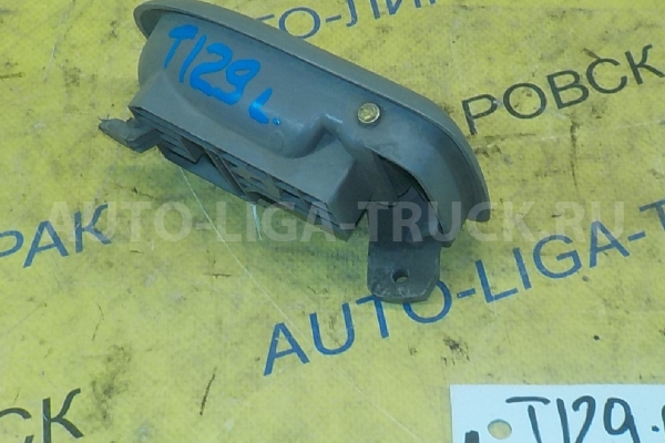 Ручка двери внутреняя Mazda Titan 4HG1 Ручка двери внутреняя 4HG1 2003  W611-59-330