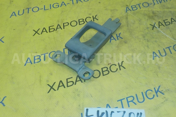 Ручка двери внутреняя Mitsubishi Canter 4D32 Ручка двери внутреняя 4D32 1989  MB394514