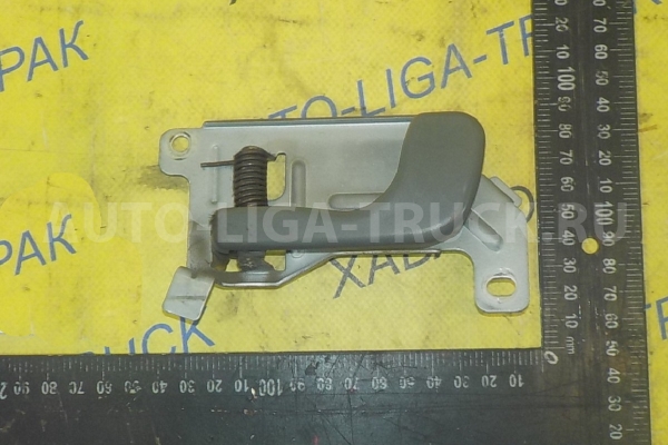 Ручка двери внутреняя Mitsubishi Canter 4D33 Ручка двери внутреняя 4D33 1999  MC142091