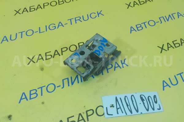 Ручка двери внутреняя Nissan Atlas BD30 Ручка двери внутреняя BD30 1995  80505-0T000