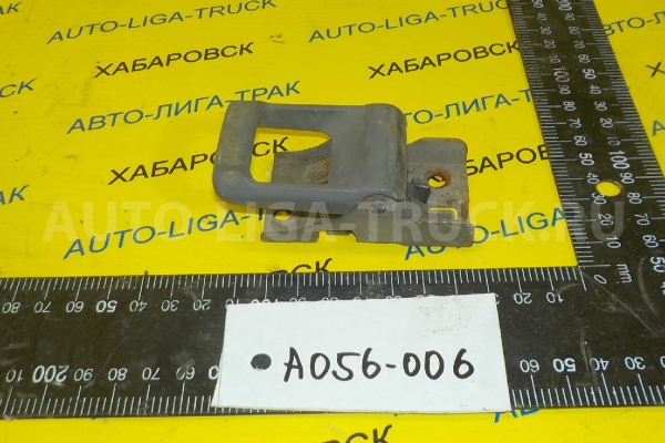 Ручка двери внутреняя Nissan Atlas FD42 Ручка двери внутреняя FD42 1992  80505-0T000