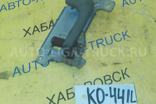 Ручка внутреняя Mitsubishi Canter Ручка двери внутреняя    MC142091