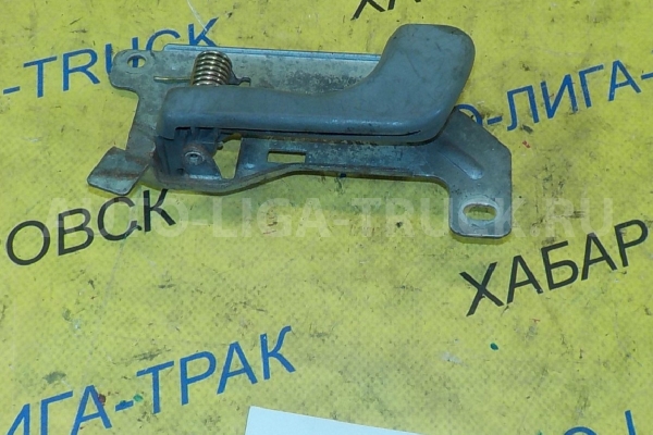 Ручка двери внутреняя Mitsubishi Canter Ручка двери внутреняя MC142092 Ручка двери внутреняя Mitsubishi Canter Ручка двери внутреняя MC142092