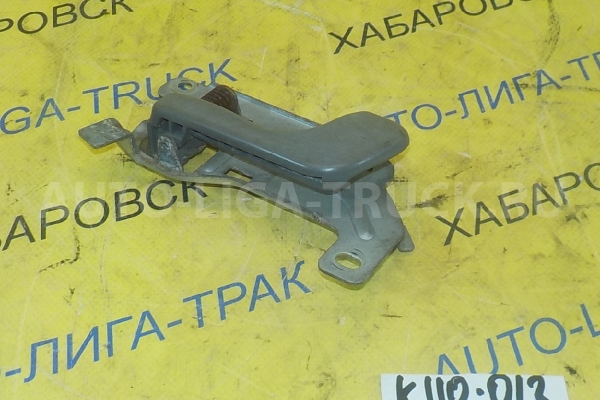 Ручка внутреняя Mitsubishi Canter 4M40 Ручка двери внутреняя 4M40 1996  MC142091