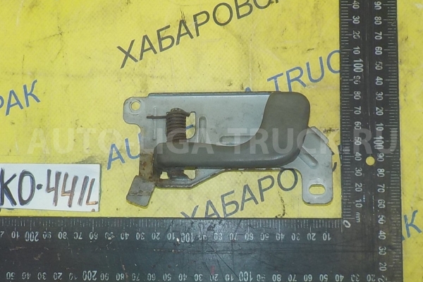 Ручка внутреняя Mitsubishi Canter Ручка двери внутреняя    MC142091