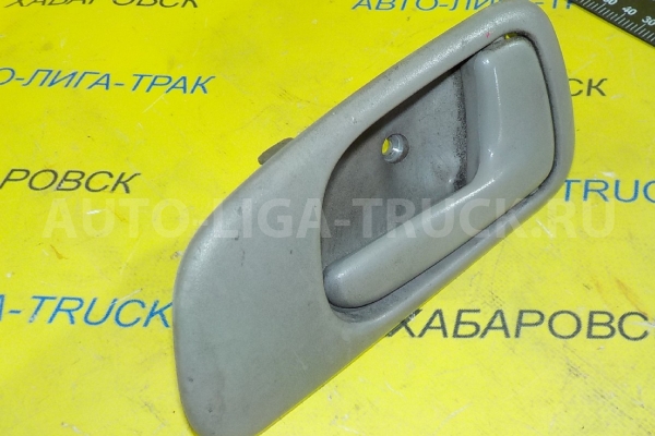 Ручка внутреняя Toyota Dyna, Toyoace S05C Ручка двери внутреняя S05C 2003  69205-37010