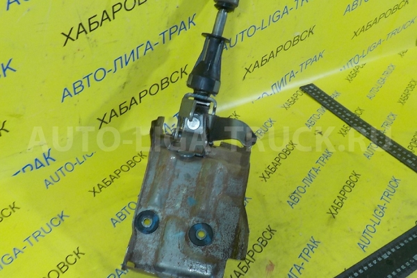 РЫЧАГ КПП Mazda Titan 4HG1 РЫЧАГ КПП 4HG1 2000  W620-46-100A