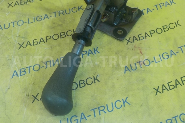 РЫЧАГ КПП Mitsubishi Canter 4D33 РЫЧАГ КПП 4D33 1999  ME696883