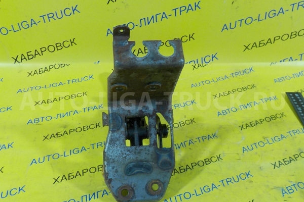 РЫЧАГ КПП Toyota Dyna, Toyoace 15В РЫЧАГ КПП  1995  33506-37010