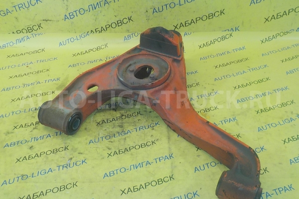 РЫЧАГ Mitsubishi Canter 4M51 РЫЧАГ 4M51 2000  MC120905