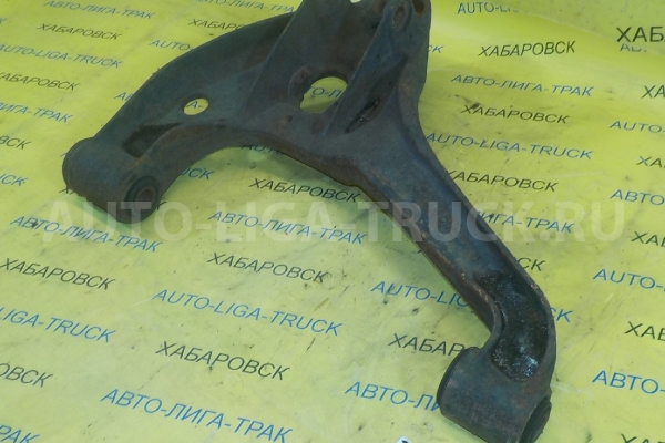 РЫЧАГ Mitsubishi Canter 4M51 РЫЧАГ 4M51 2001  MC120906