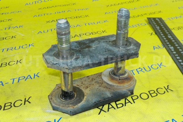 Серьга Mazda Titan SL Серьга SL 1989 W201-28-140 Серьга Mazda Titan SL Серьга SL 1989 W201-28-140