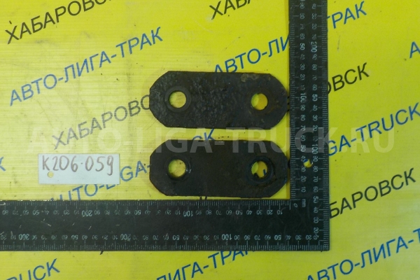 Серьга Mitsubishi Canter 4D32 Серьга 4D32 1990  MB025159