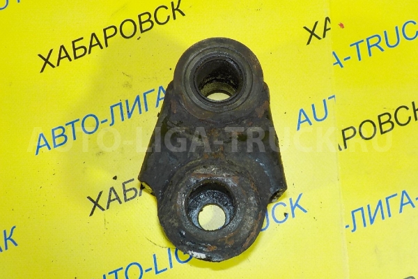 Серьга Mitsubishi Canter 4M42 Серьга 2006 MK383717 Серьга Mitsubishi Canter 4M42 Серьга 2006 MK383717